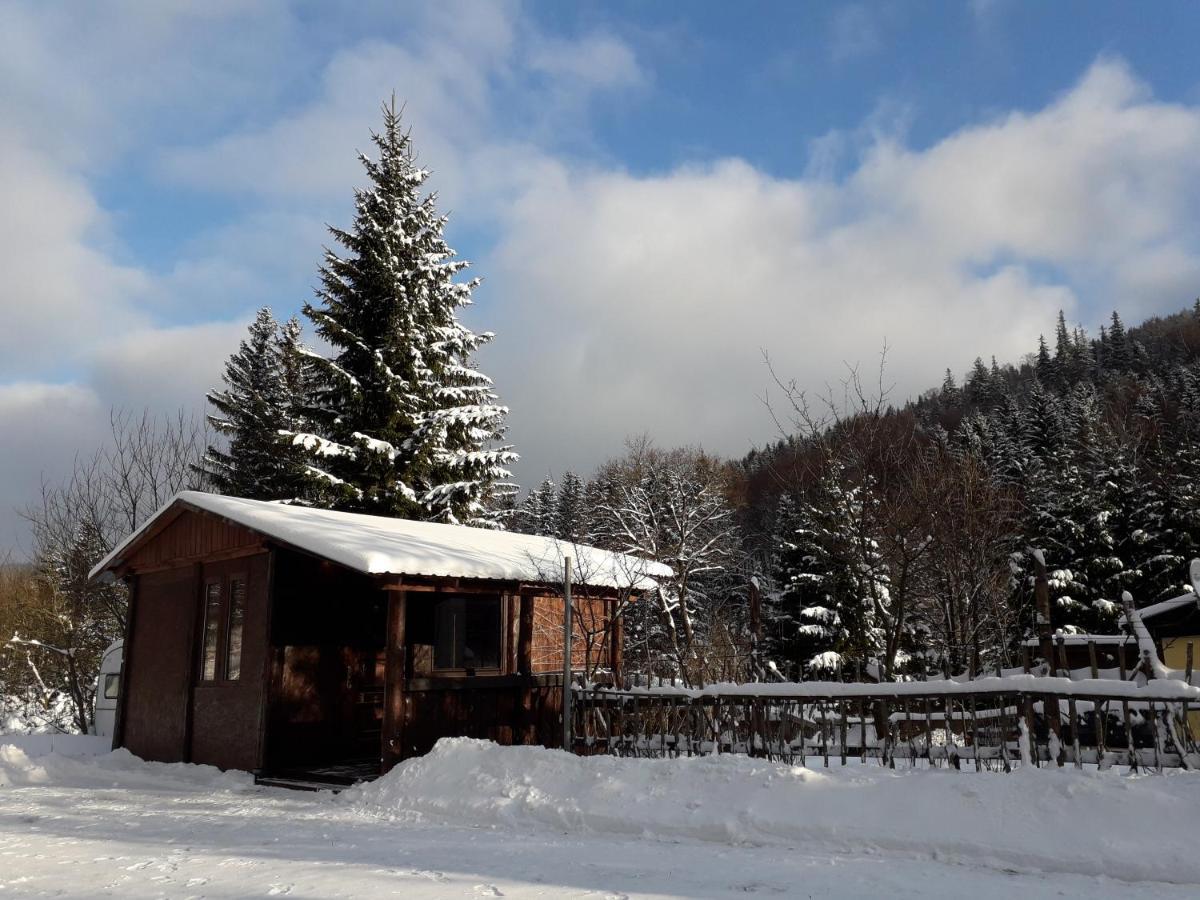 Zbojnicki Ostep-Nocleg Trapera Kletno Esterno foto